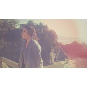 Meet your Posher, Vanna